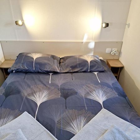 Mobile Home Chic Canet-en-Roussillon Exterior photo